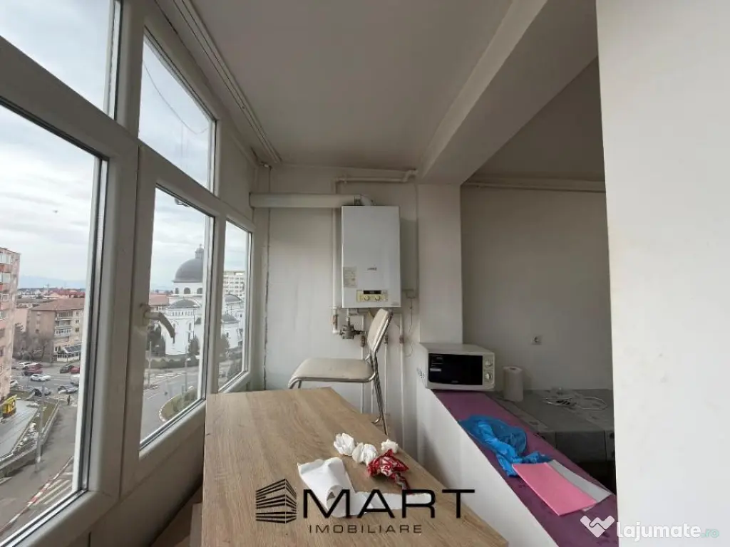 Apartament 2 camere decomandate et. 7/10 Mihai Viteazul