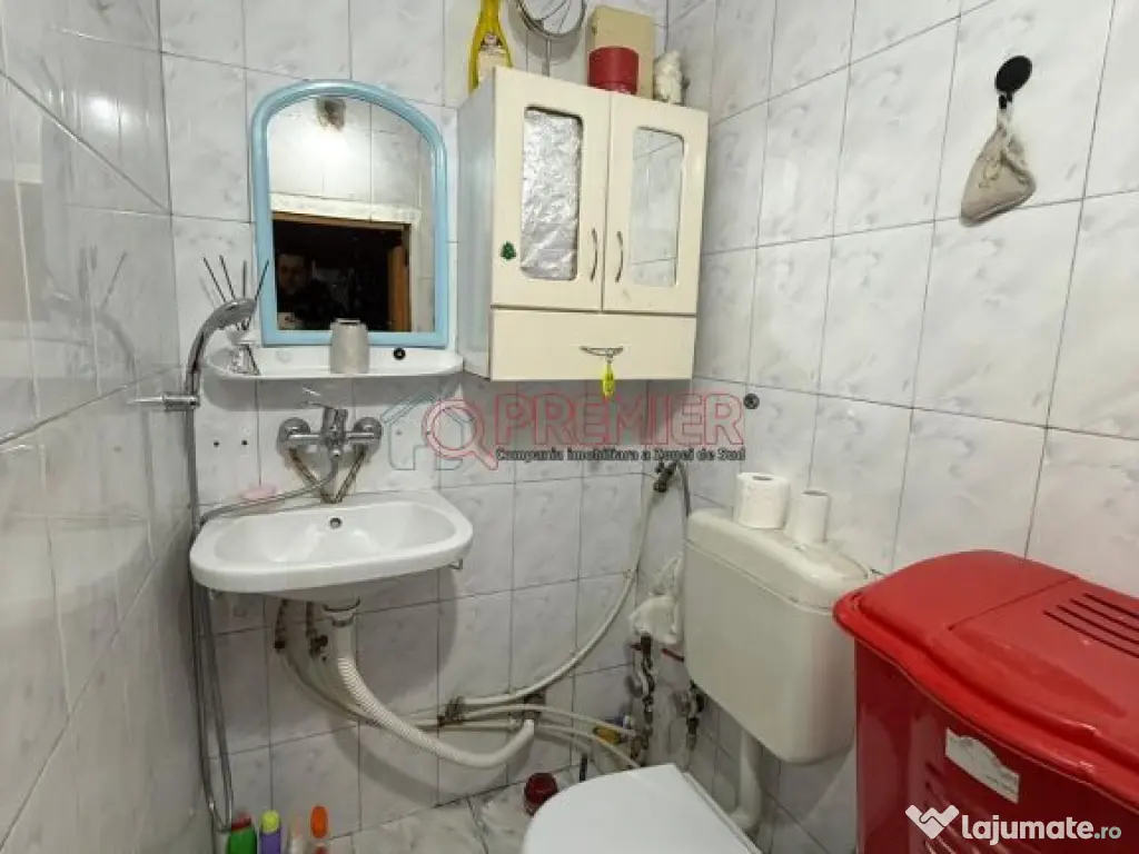 Brancoveanu - 12 min Metrou - Str. Prasilei - Garsoniera