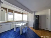 Apartament Central, bloc Casa Cartii 