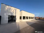 Spațiu 245 mp cu 10 parcări, curte logistică și rampă m