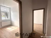 Apartament la casa zona Piata Cluj 