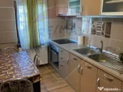 DE INCHIRIAT APARTAMENT 4 camere zona centrala 