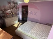 DE INCHIRIAT APARTAMENT 4 camere zona centrala 