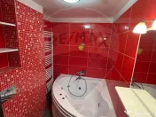 DE INCHIRIAT APARTAMENT 4 camere zona centrala 