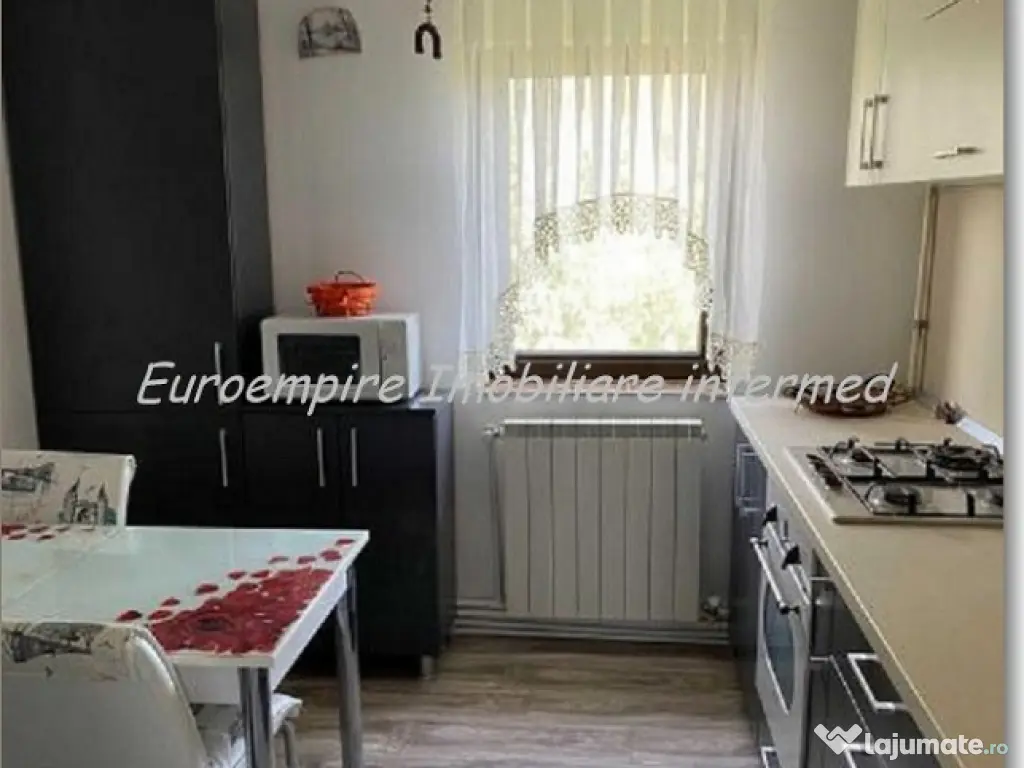 Apartament 3 camere decomandate zona Inel 1