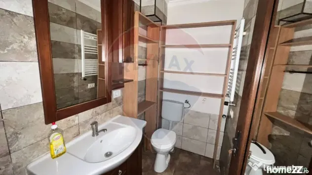 Casă / Vilă cu 2camere de vânzare la curte comuna