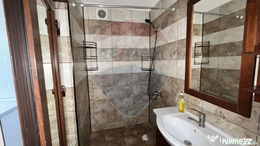 Casă / Vilă cu 2camere de vânzare la curte comuna