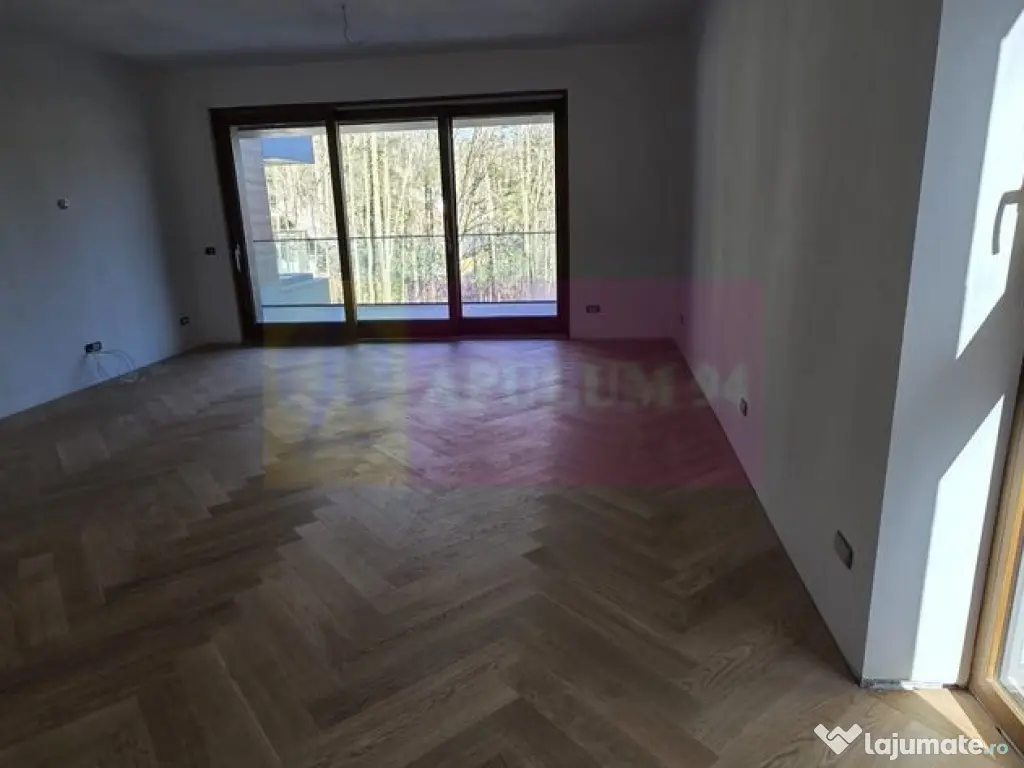 Apartament 2 camere de vânzare la Sinaia - Lux