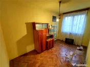 Oravita, Apt.3 Cam, Et.1, Zona Garii, Pret Negociabil 