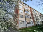 Oravita, Apt.3 Cam, Et.1, Zona Garii, Pret Negociabil 