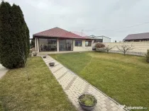 Casă / Vilă cu 3 camere de vânzare Munteni Tecuci