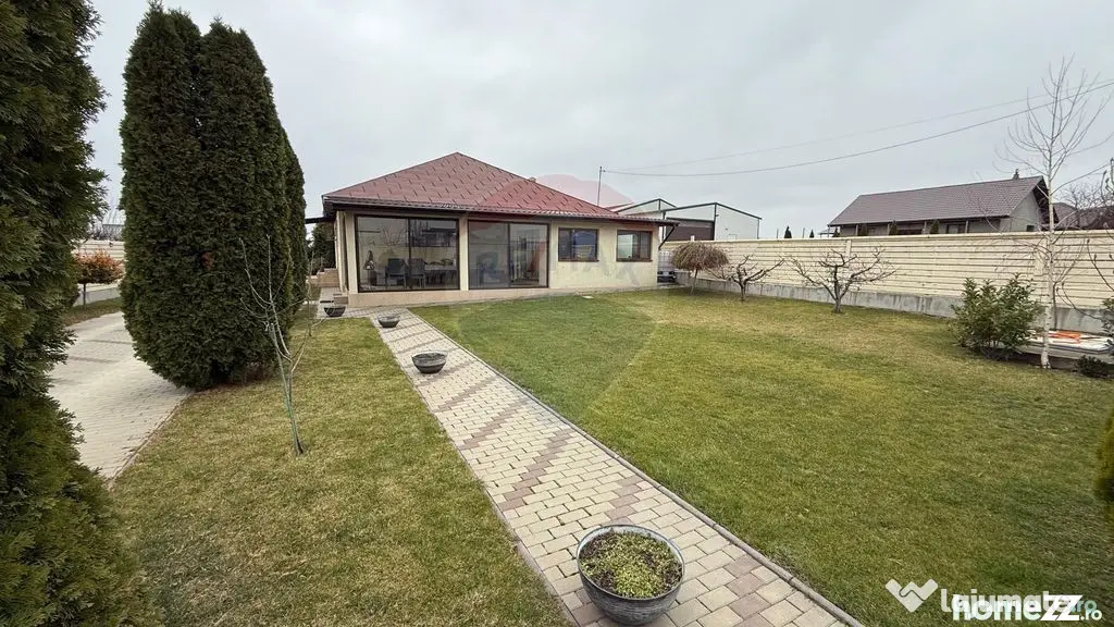 Casă / Vilă cu 3 camere de vânzare Munteni Tecuci