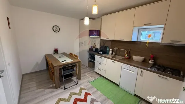 Casă / Vilă cu 3 camere de vânzare Munteni Tecuci