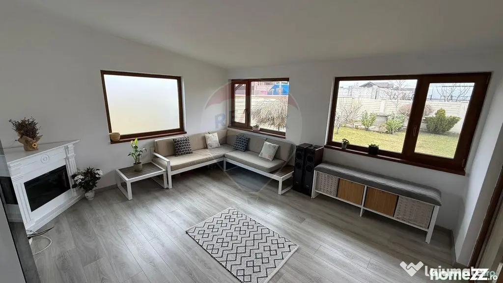 Casă / Vilă cu 3 camere de vânzare Munteni Tecuci
