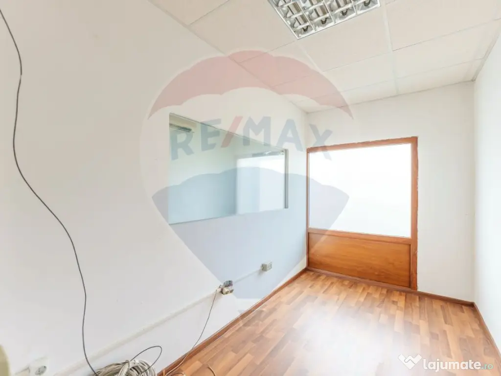 Spațiu comercial de 115mp utili zona Bujac