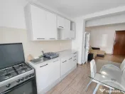 Apartament mobilat, utilat suprafata 46 mp, parcare, etaj 1, Floresti 