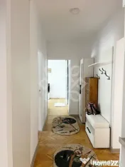 Apartament cu 3 camere de inchiriat pe bld. Stefan cel Mare 