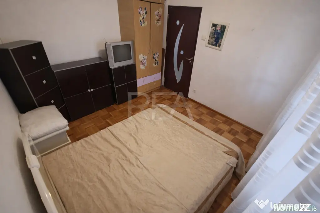 4 camere Chișinău decomandat,centrală,et. 5,an 1981,105 m
