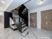 Casa 6 dormitoare+4 bai -1500 mp teren-Sacele 