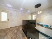 Casa 6 dormitoare+4 bai -1500 mp teren-Sacele 