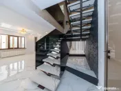 Casa 6 dormitoare+4 bai -1500 mp teren-Sacele 