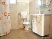 Casa 7 camere 1000 mp teren, ideala pensiune - Runcu zona 