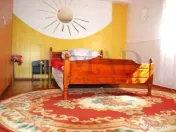 Casa 7 camere 1000 mp teren, ideala pensiune - Runcu zona 