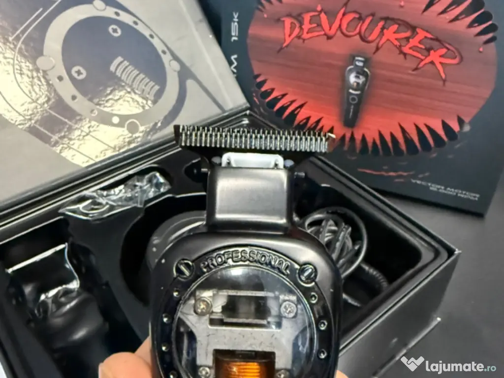 Masina de contur LIM HAIR DEVOURER