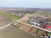 Teren 500 mp, împrejmuit, curent și internet pe teren, ... 