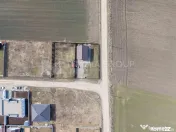Teren 500 mp, împrejmuit, curent și internet pe teren, ... 