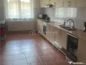 Vila P E M , Moieciu de Jos - Bran ( / /Variante ) 