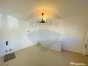 Casă / Vilă cu 6 camere de închiriat în zona Calea Du... 