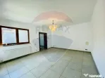 Casă / Vilă cu 6 camere de închiriat în zona Calea Du...