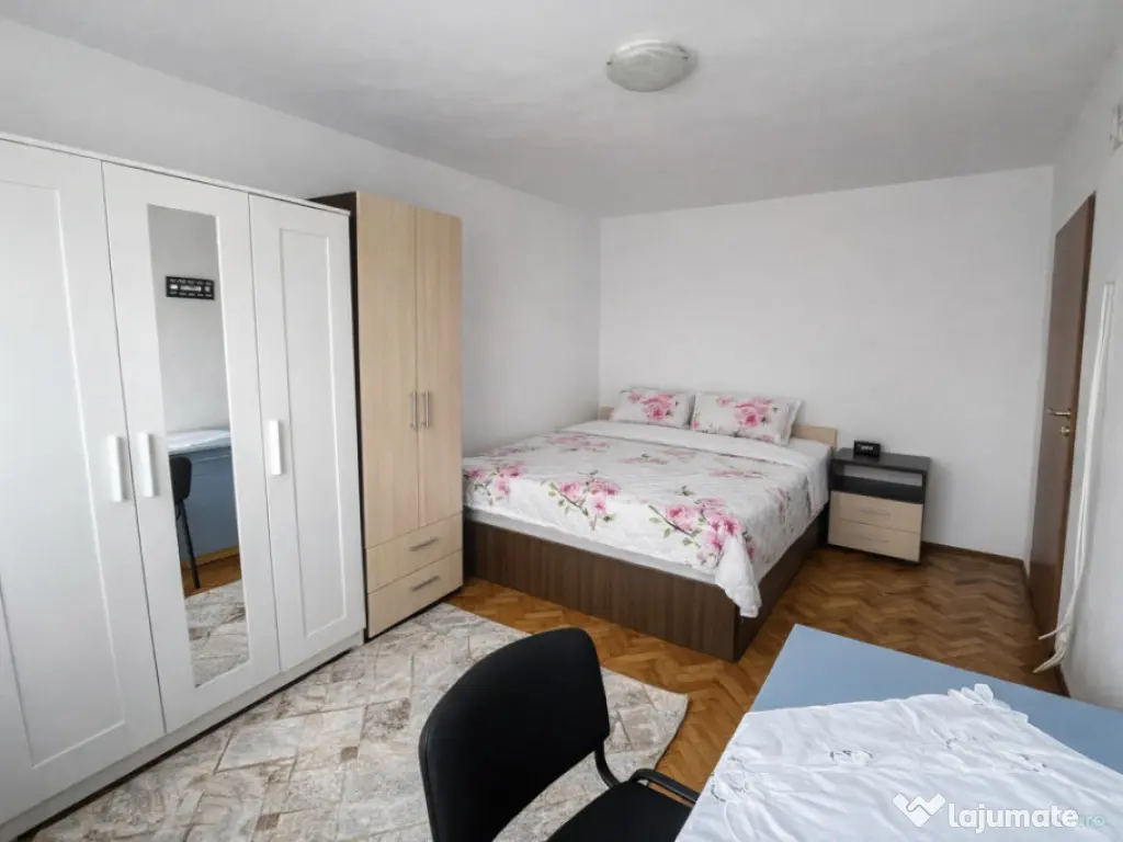 Apartament cu două camere Calea Lipovei
