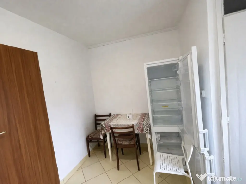 Apartament cu două camere Calea Lipovei