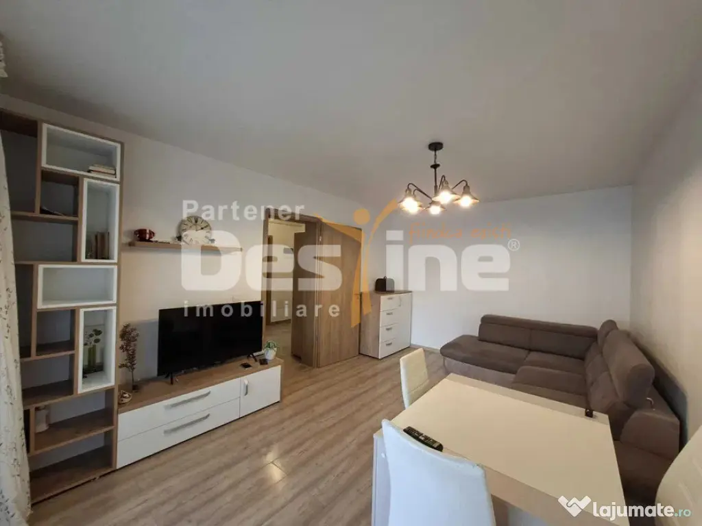 Apartament 2 camere, etaj intermediar, balcon, boxa si loc d