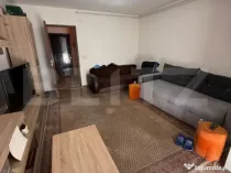 Garsoniera, etaj intermediar, zona linistita