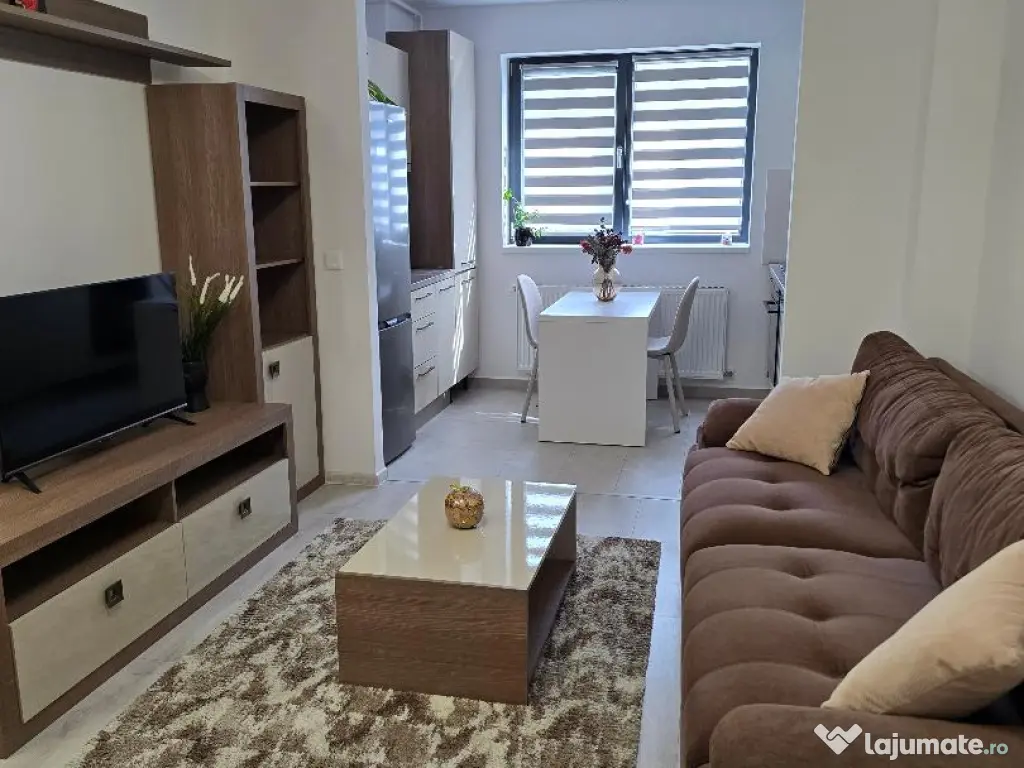 Inchiriez apartament 2 camere Hils Pallady