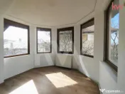 Spațiu comercial 120 mp – compartimentat | ideal birouri/ 