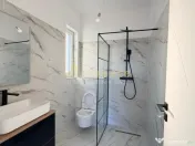 Casa cocheta pe un singur nivel – 2 dormitoare, 2 bai, ... 