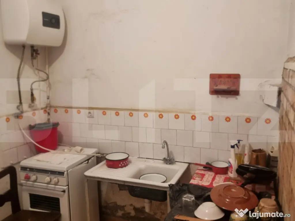 2 CORPURI DE CASA SI 3800 MP TEREN IN BREAZA Prahova