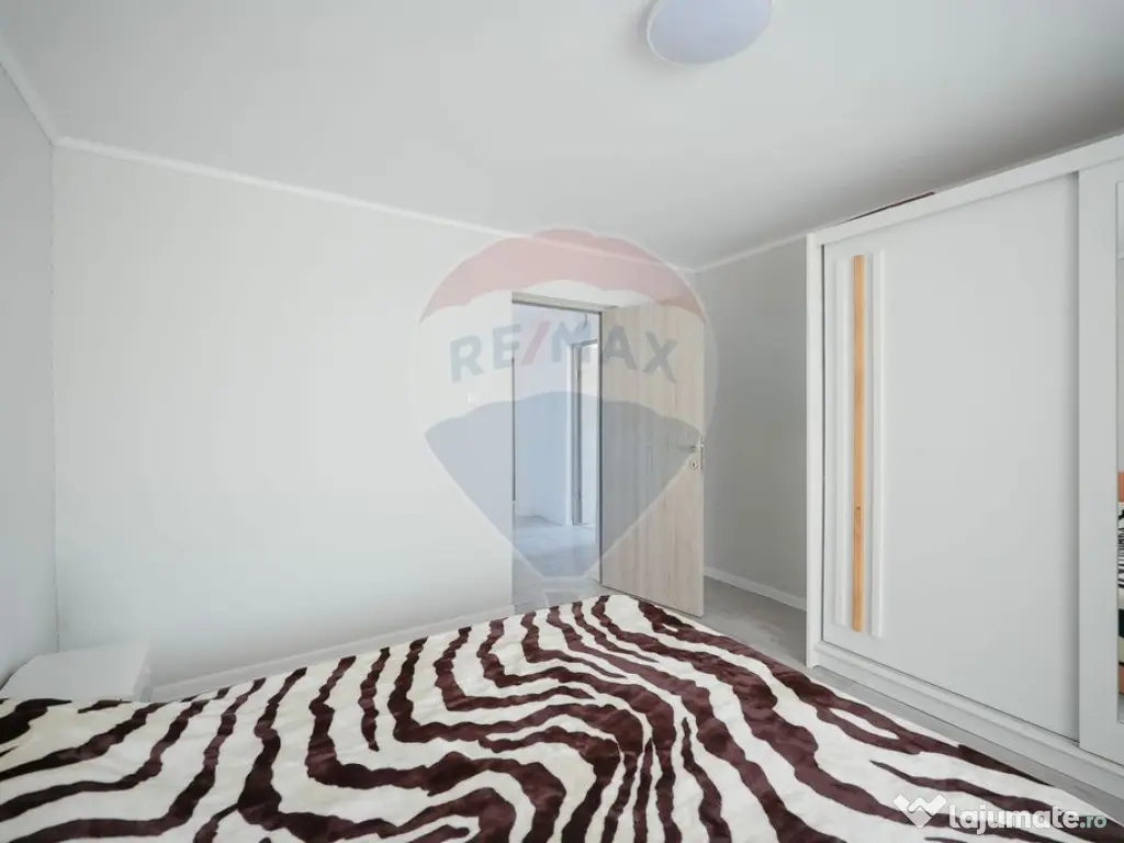 Clădire multifuncțională de vânzare – Strada Mește...