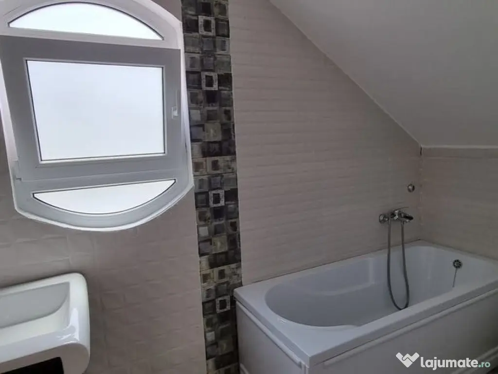 De inchiriat, vila noua - Bariera Traian - Lacul Brates