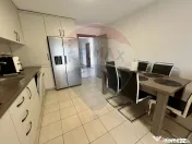 Casă de vanzare