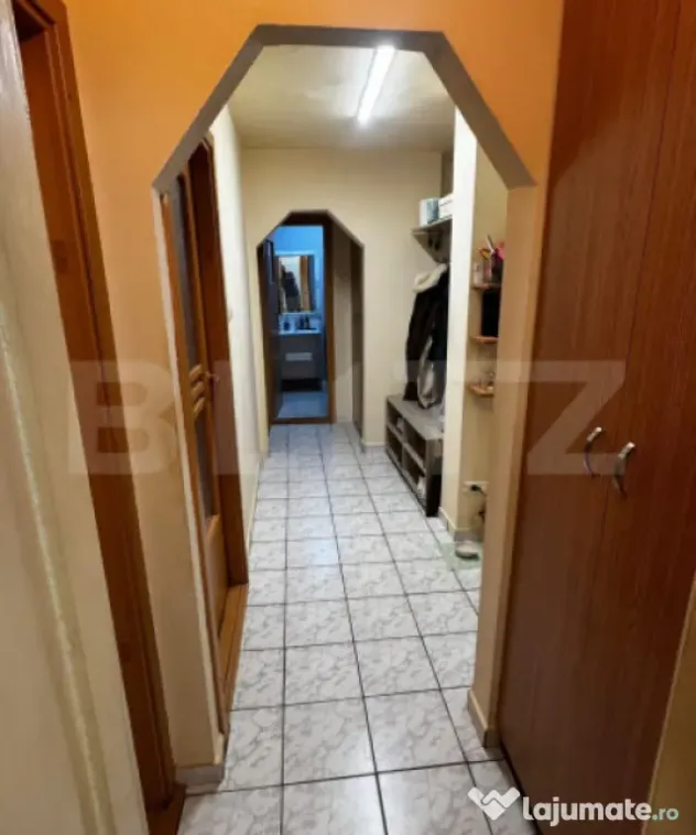 Apartament 4 camere decomandate, 86 mp, zona Soarelui
