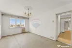 Apartament cu 3 camere de vânzare în zona Aurel Vlaicu