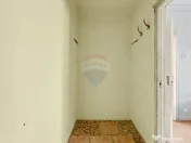 Apartament cu 3 camere de vânzare în zona Aurel Vlaicu 