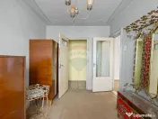 Apartament cu 3 camere de vânzare în zona Aurel Vlaicu 