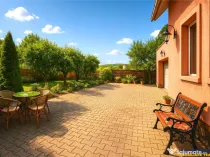 Casa nordica luminoasa, gata de mutat, garaj cald,spatiu de