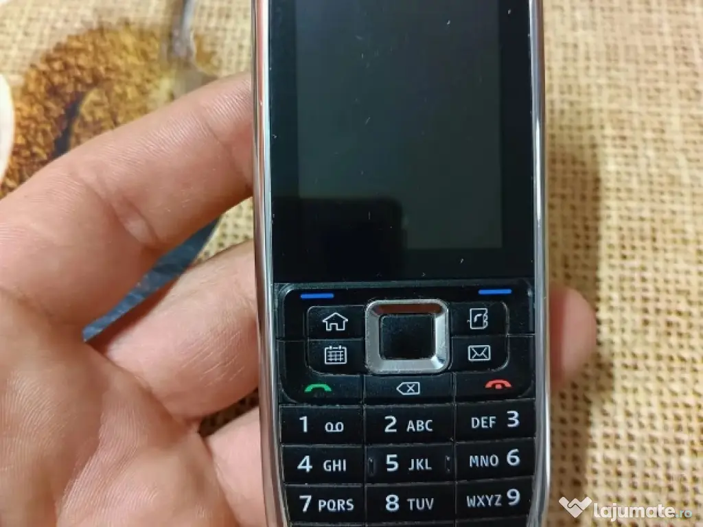 Nokia E51 de colecție
